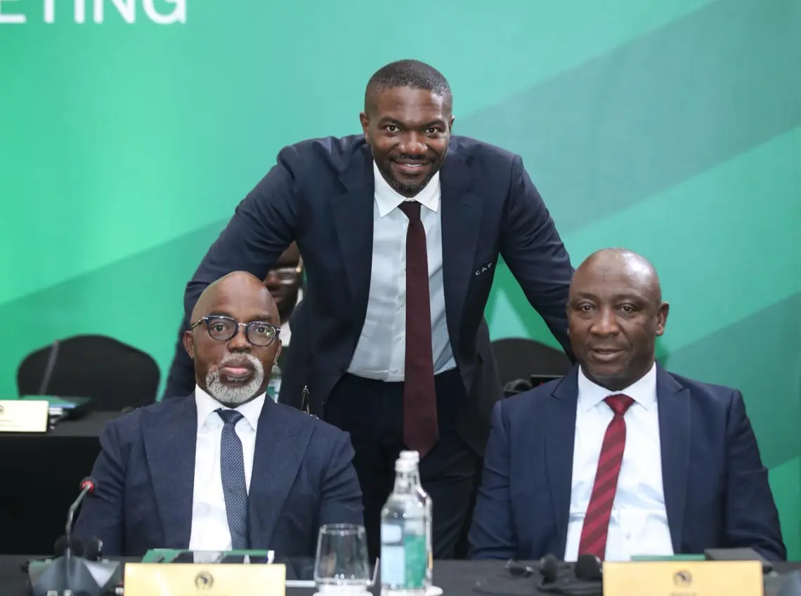 New CAF SG Samson Adamu, between CAF President’s Special Adviser Amaju Pinnick and NFF President Ibrahim Musa Gusau in Cairo on Sunday (PHOTO CREDIT: NFF)