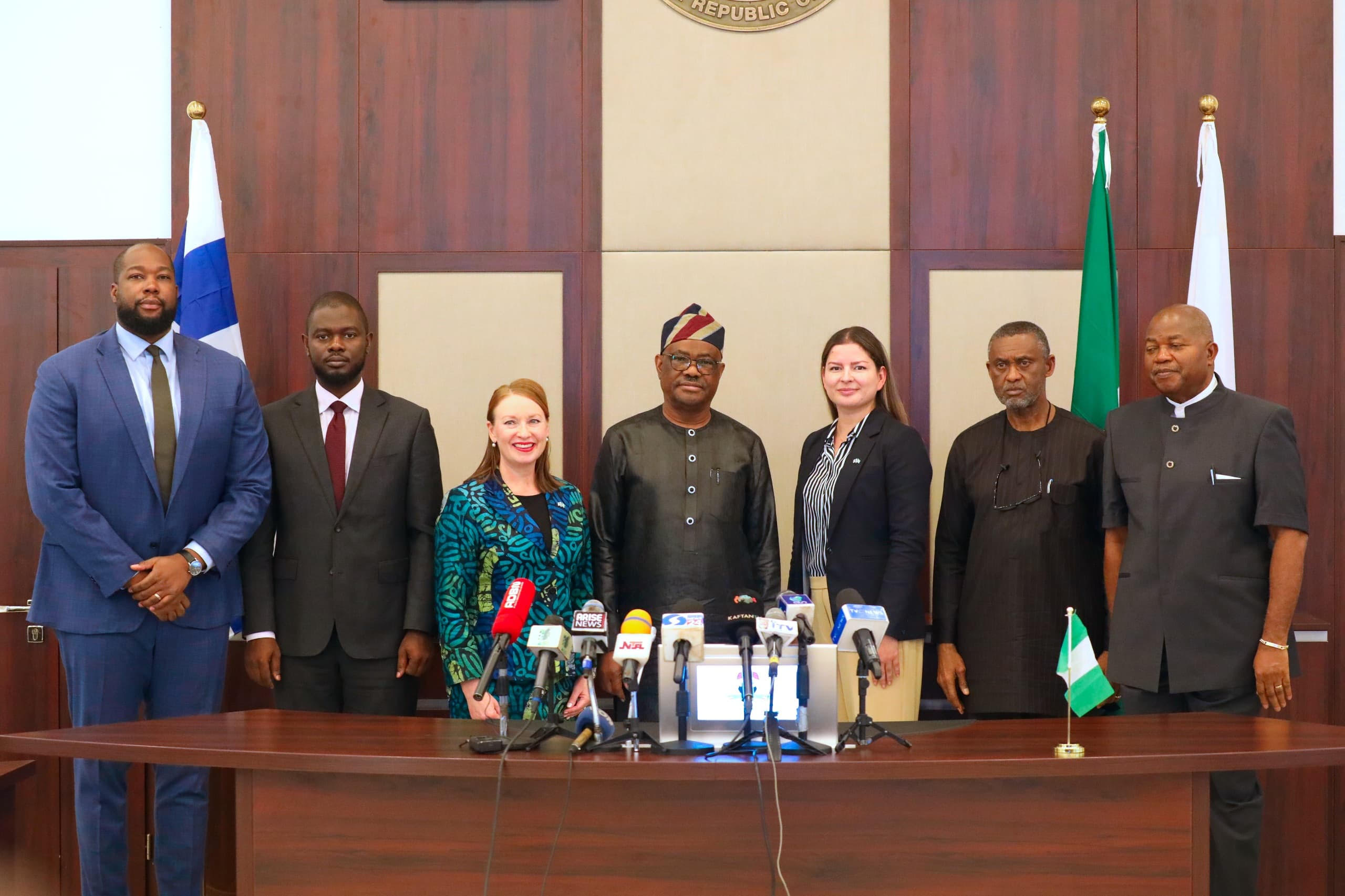 The FCT Minister Barr Nyesom Wike (middle) flanked on the right by the Finland Ambassador to Nigeria, Her Excellency Sanna Selin, FCT Secretary, Legal Services Secretariat, Barr Salman Dako, and Senior Special Assistant on Legal and Multilateral Cooperation to the Minister, Barr Benedict Dawudu, and on the left by the Finland Deputy Head of Mission, Ms Maria Ruuskanen, the Chief of Staff to the Minister, Honourable Chidi Amadi and the Mandate Secretary, Economic Planning, Revenue Generation and PPP, Architect Ubokutom Nyah during the Ambassador's visit to the FCTA on Tuesday