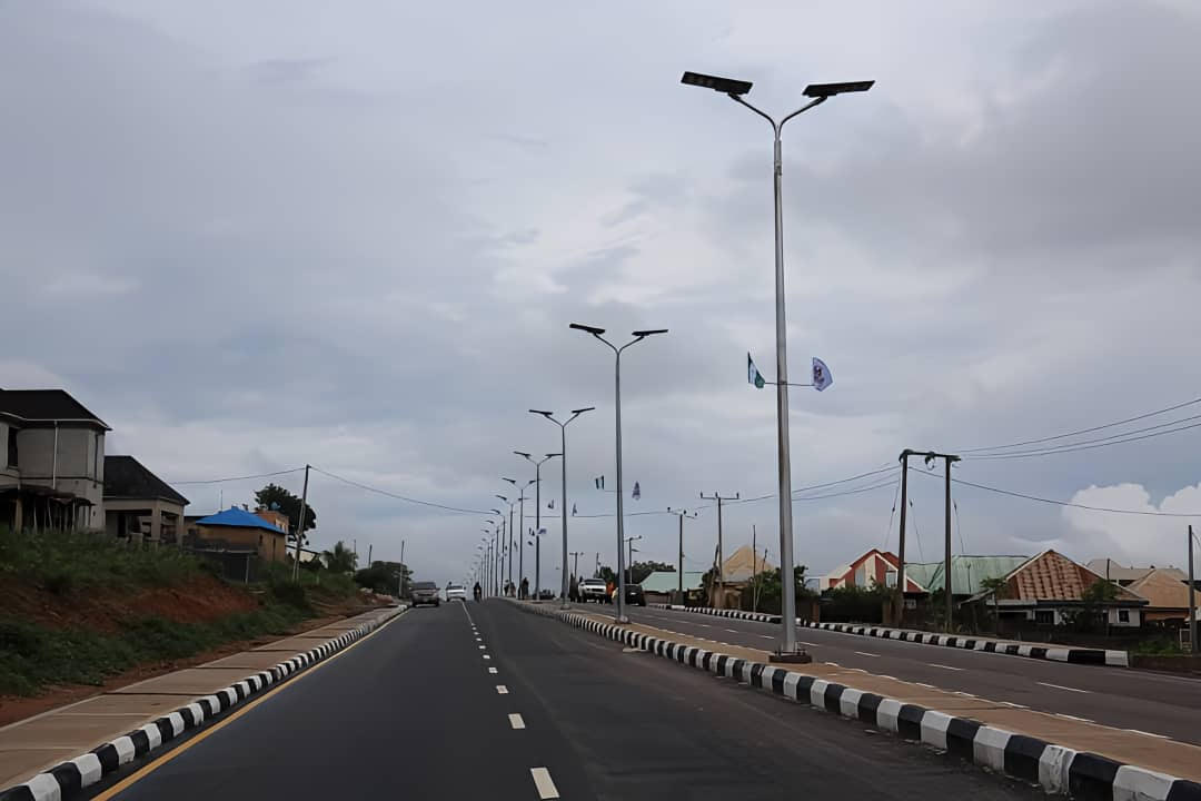The newly completed 16.4 kilometer Ushafa, Army Checkpoint, War College and other Ancillary Roads within the Bwari Area Council...Tuesday
