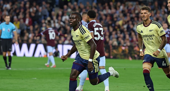 Arsenal’s English midfielder #07 Bukayo Saka (C) celebrates after scoring the opening goal of the English Premier League football match between Aston Villa and Arsenal at Villa Park in Birmingham, central England on August 31, 2026. (Photo by Darren Staples / AFP) / RESTRICTED TO EDITORIAL USE. No use with unauthorized audio, video, data, fixture lists, club/league logos or ‘live’ services. Online in-match use limited to 120 images. An additional 40 images may be used in extra time. No video emulation. Social media in-match use limited to 120 images. An additional 40 images may be used in extra time. No use in betting publications, games or single club/league/player publications. /